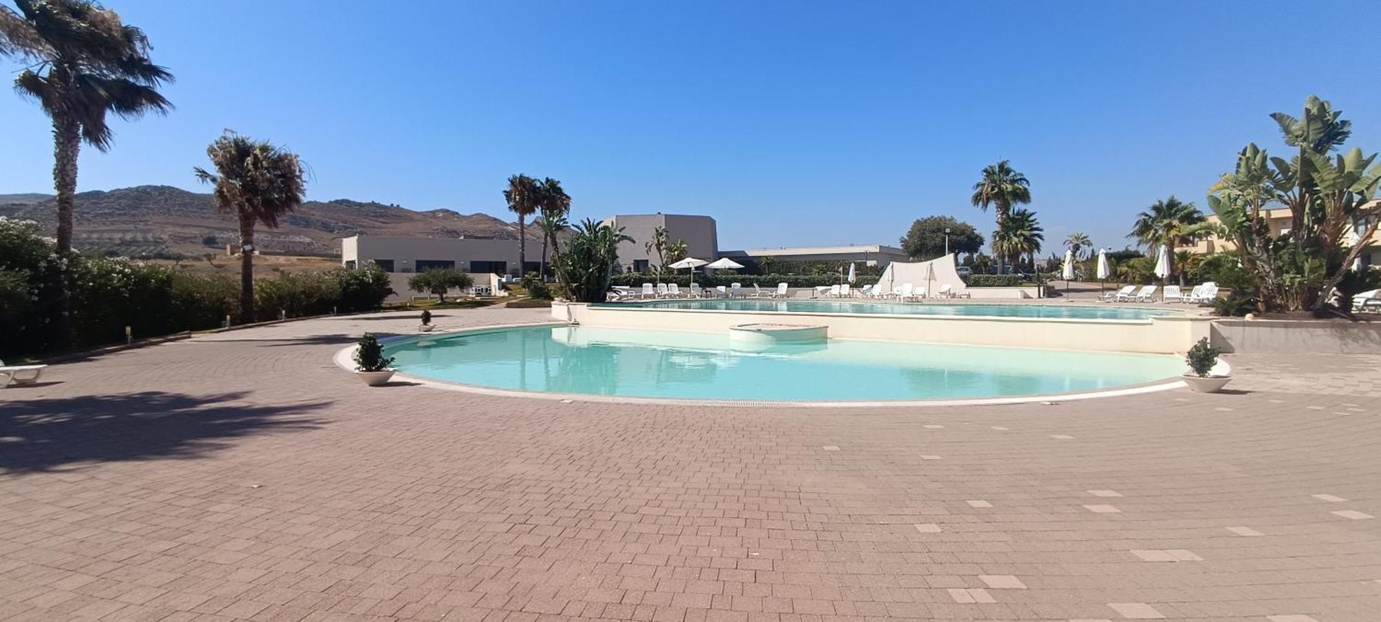 Desusino Residence & Hotel Бутера Экстерьер фото